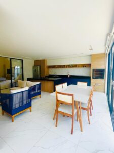 694350b5-f6c8-4feb-b3aa-c0a69878fdbe